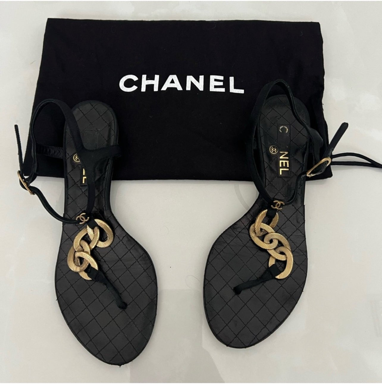 Chanel Interlocking CC Logo T-Strap Sandals – Miami O'clock Shop